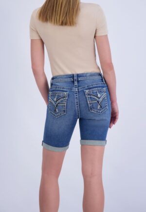 Vigoss&reg; Mid Rise Flap Pocket Bermuda 8in Short