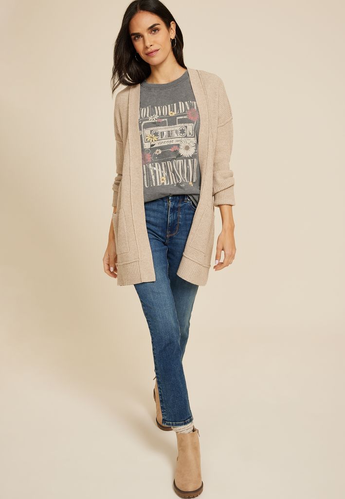 Vintage Soul Cassette Tape Oversized Fit Graphic Tee - Image 3