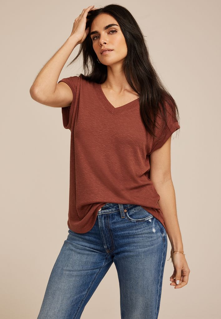 24/7 Berkley V Neck Tee