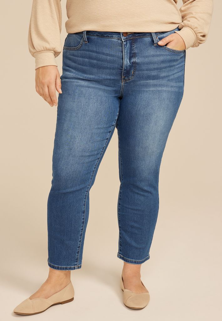 Plus Size Everflex™ High Rise Back Seamed Slim Straight Jean