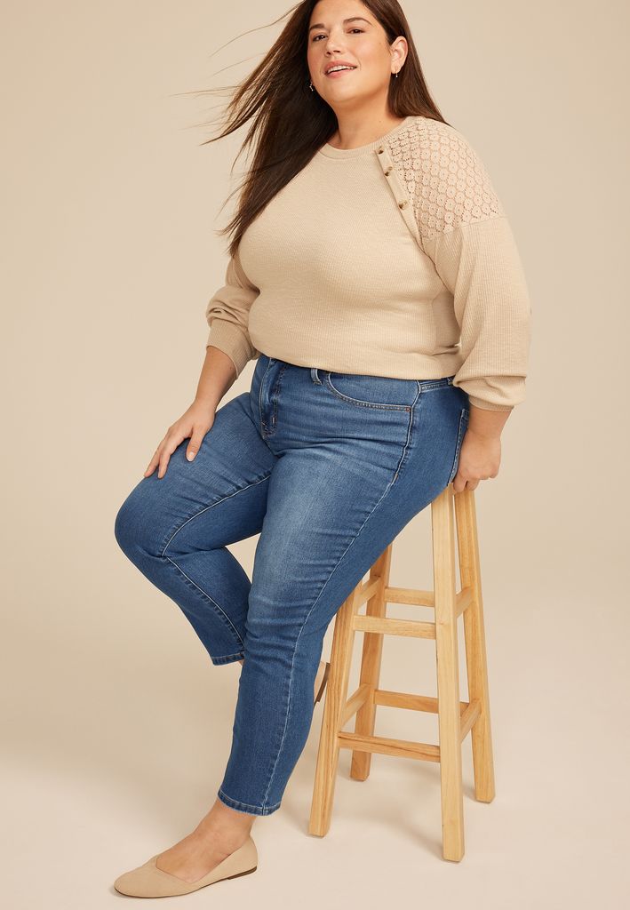 Plus Size Everflex™ High Rise Back Seamed Slim Straight Jean - Image 3