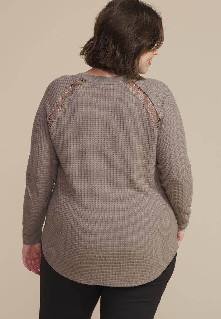 Plus Size Crochet Trim Waffle Knit Long Sleeve Tee - Image 2