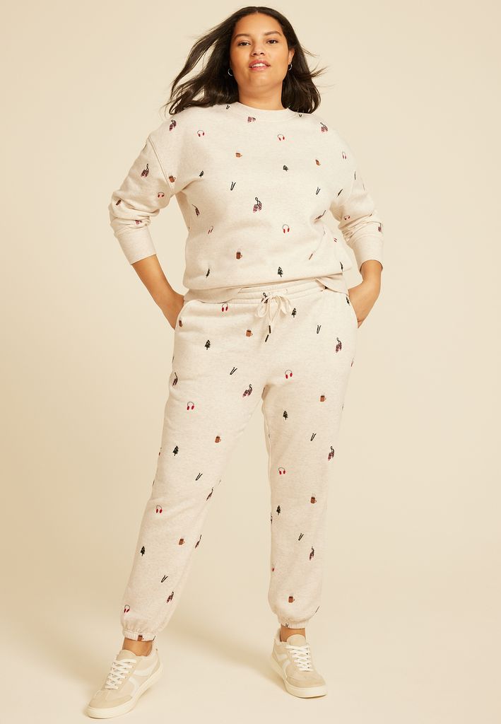 Plus Size Holiday Embroidered Relaxed Fit Sweatshirt - Image 3