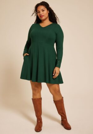 Plus Size Ribbed V Neck Snap Cuff Skater Dress