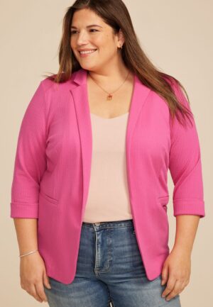 Plus Size Textured Versa 3/4 Sleeve Blazer