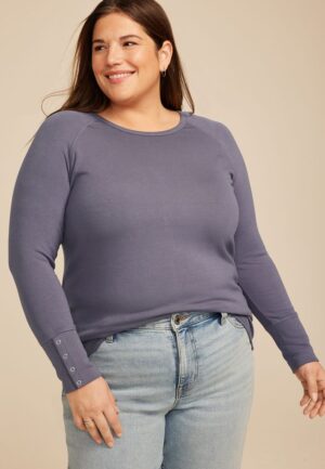 Plus Size Soft Essential Crew Neck Snap Cuff Top